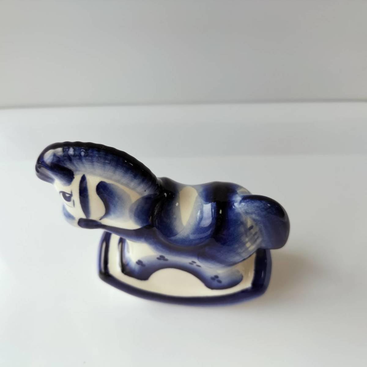 Amazon.co.jp: GZ204北欧ロシア雑貨 動物陶器 グジェリ焼 うま ポニー